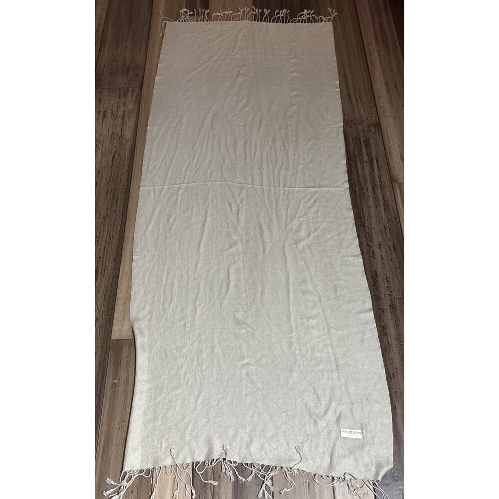 1970s Vintage Pashmina 100% Pashmina Shawl Wrap Fringe ⭐️BEAUTIFUL⭐️ Neutral